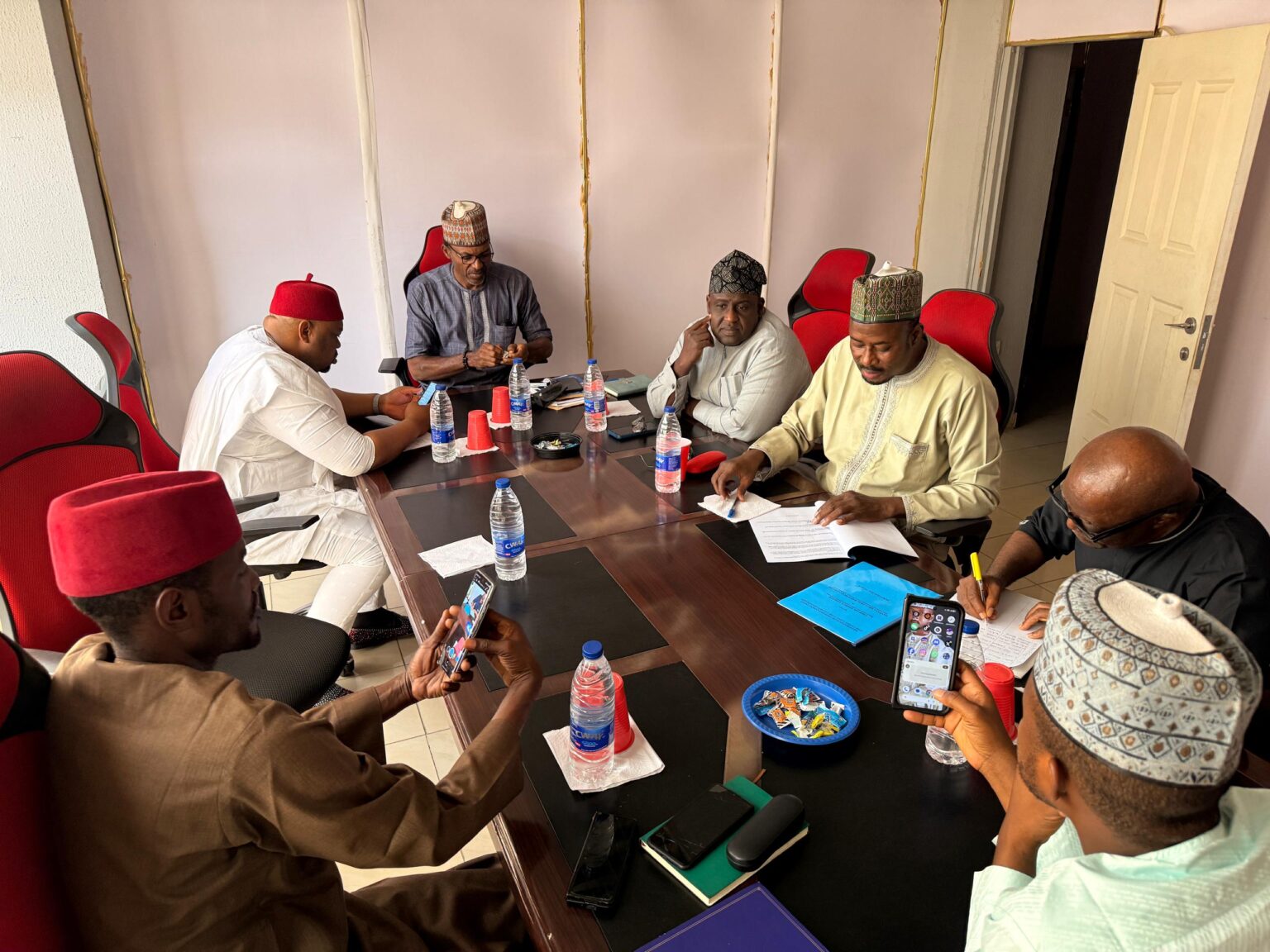 Chop-Oil – MB Global Signing of MoU 1
